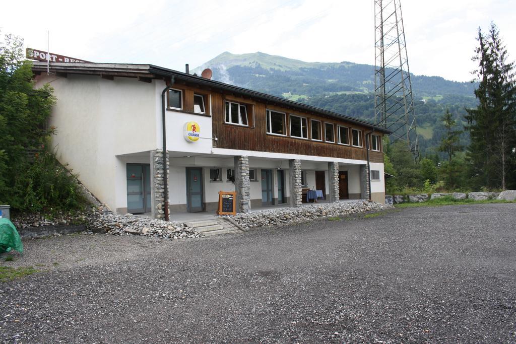 Sporti Grusch Hostel Kültér fotó